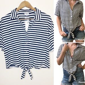 Splendid Button Down Boxy Striped Tie Front Top M NWT Navy White 100%